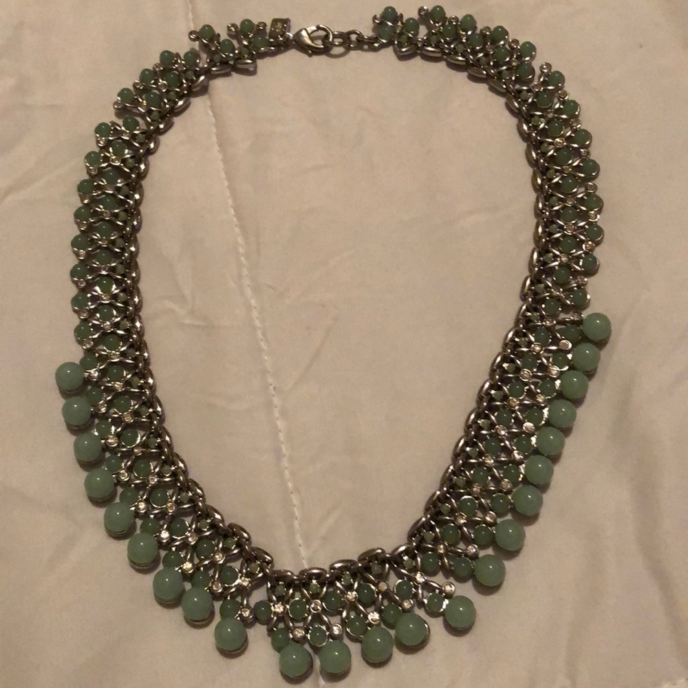 Banana Republic NWOT BEAUTIFUL necklace